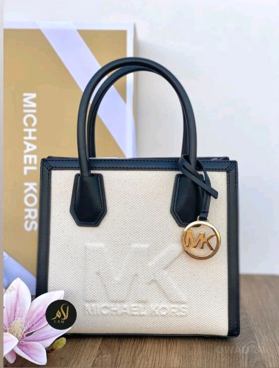 Michael Kors Mercer Medium
