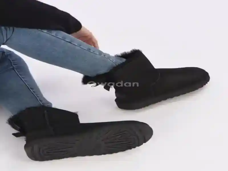 Женские ботинки